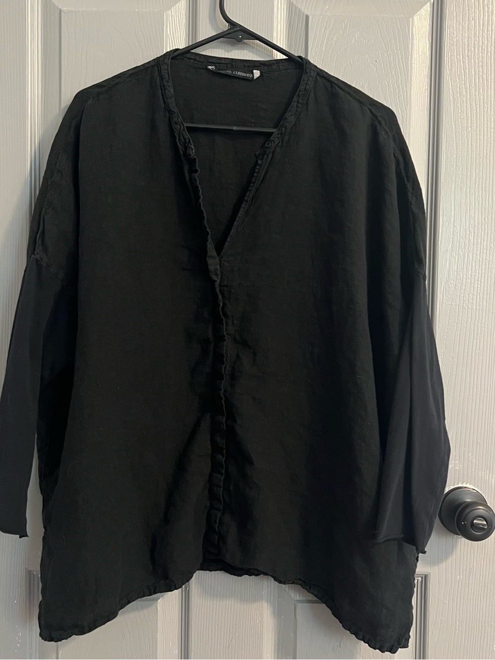 Elemente Clemente Black Linen V-Neck Lightweight Button Blouse Lagenlook 3